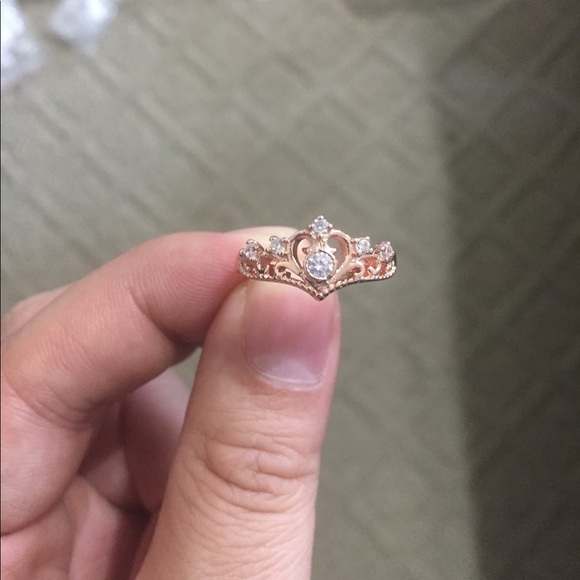 Rose Gold Crystal Princess Crown Ring - Picture 4 of 6